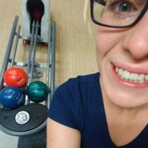 Meet your Posher, Laura